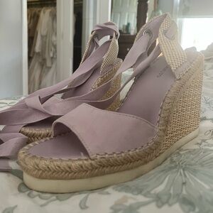 Lavender Vince Camuto Wedges